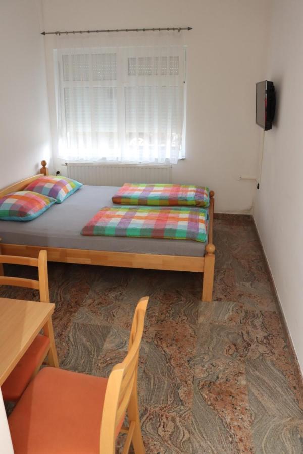 Rooms & Apartment Jozic Prozor Esterno foto