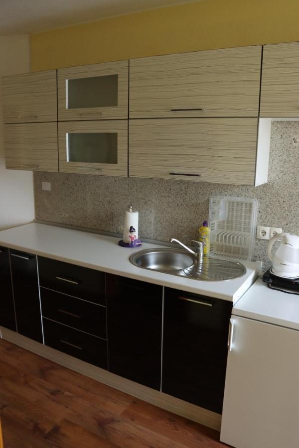 Rooms & Apartment Jozic Prozor Esterno foto