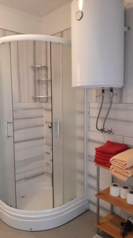 Rooms & Apartment Jozic Prozor Esterno foto